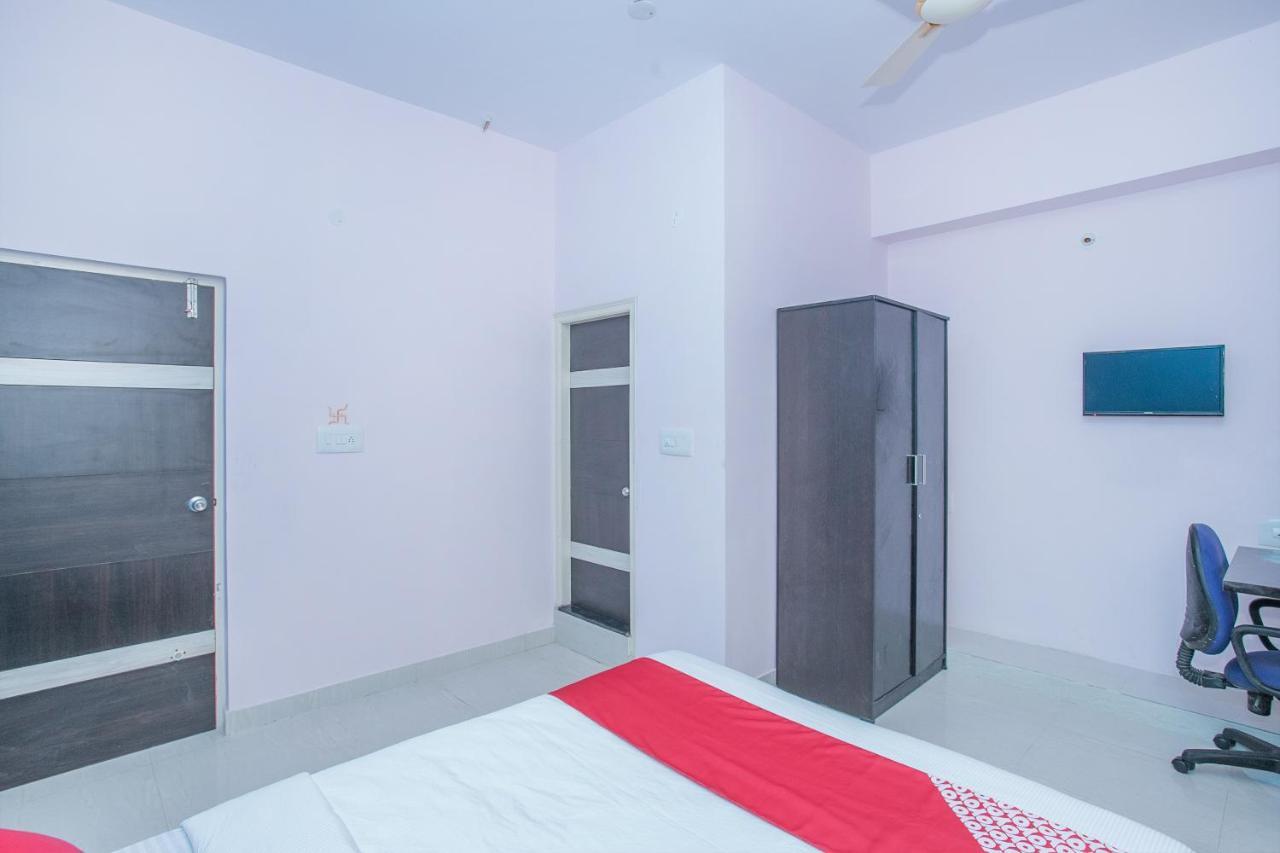 Oyo 24069 Flagship Aaira Inn Bangalore Exterior photo